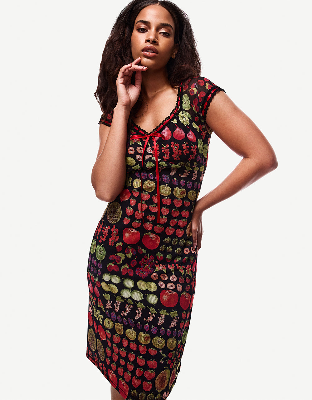 Betsey Johnson Quality | BETSEY'S FRUIT DRESS BLACK MULTI Women's Fruit Print Short-Sleeved Slip Dress