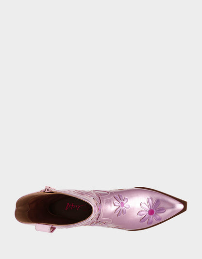 Betsey Johnson Quality | TEDDYY PINK Western Pointed-Toe Ankle Boot