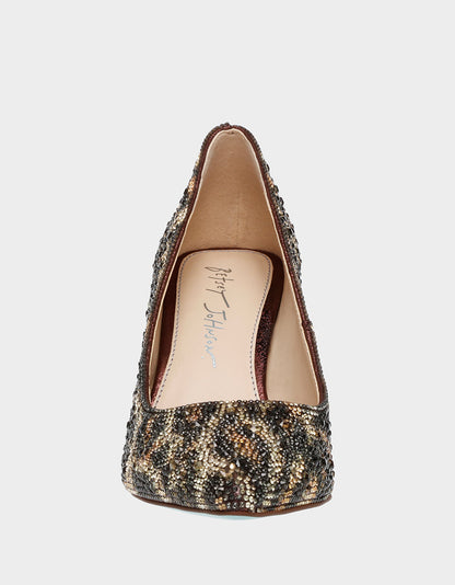 Betsey Johnson Best Price | JODY LEOPARD Pointed Toe Pumps