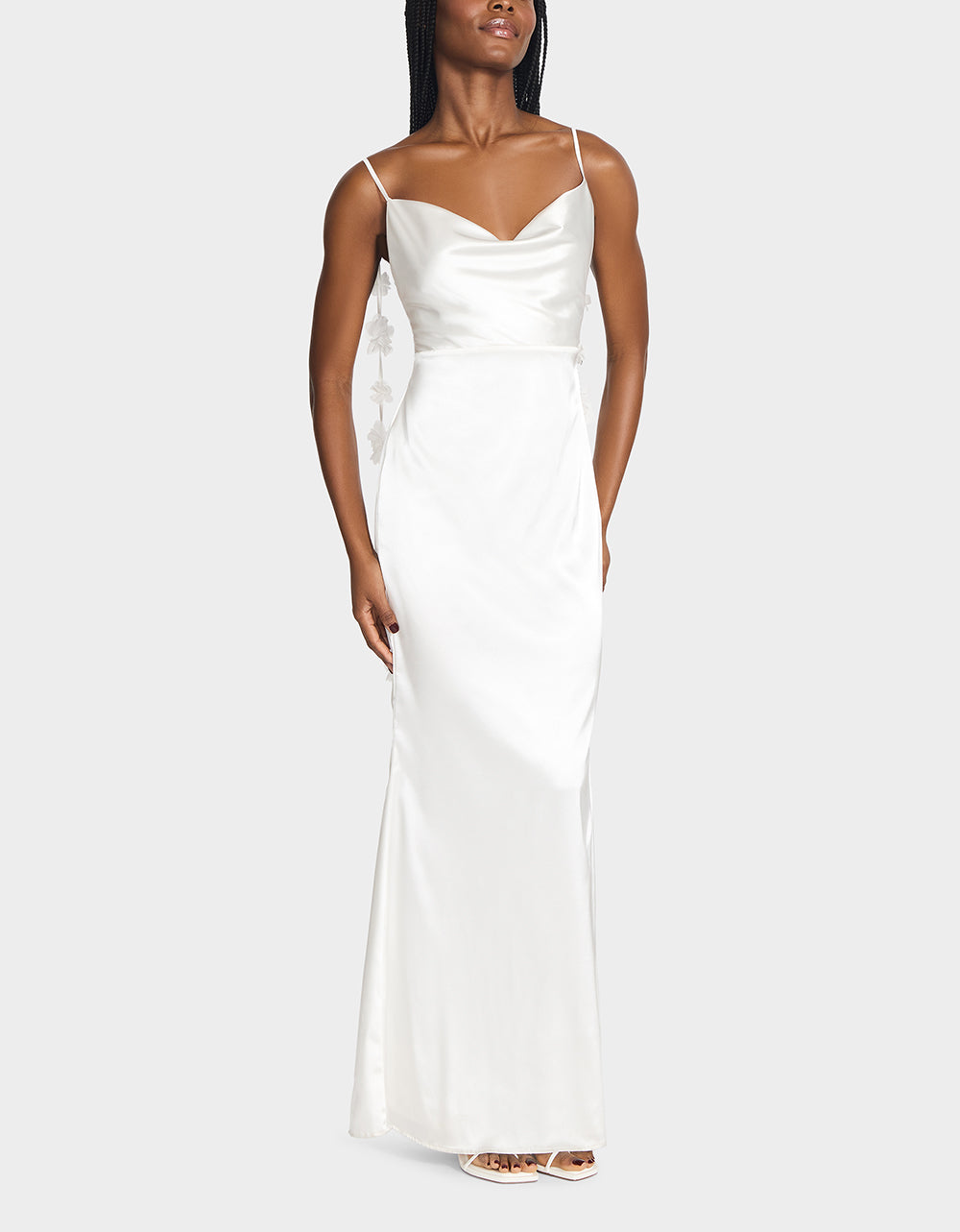 Betsey Johnson Essential | THREAD OF ROSES DRESS WHITE White Maxi Dress with Floral Detailing