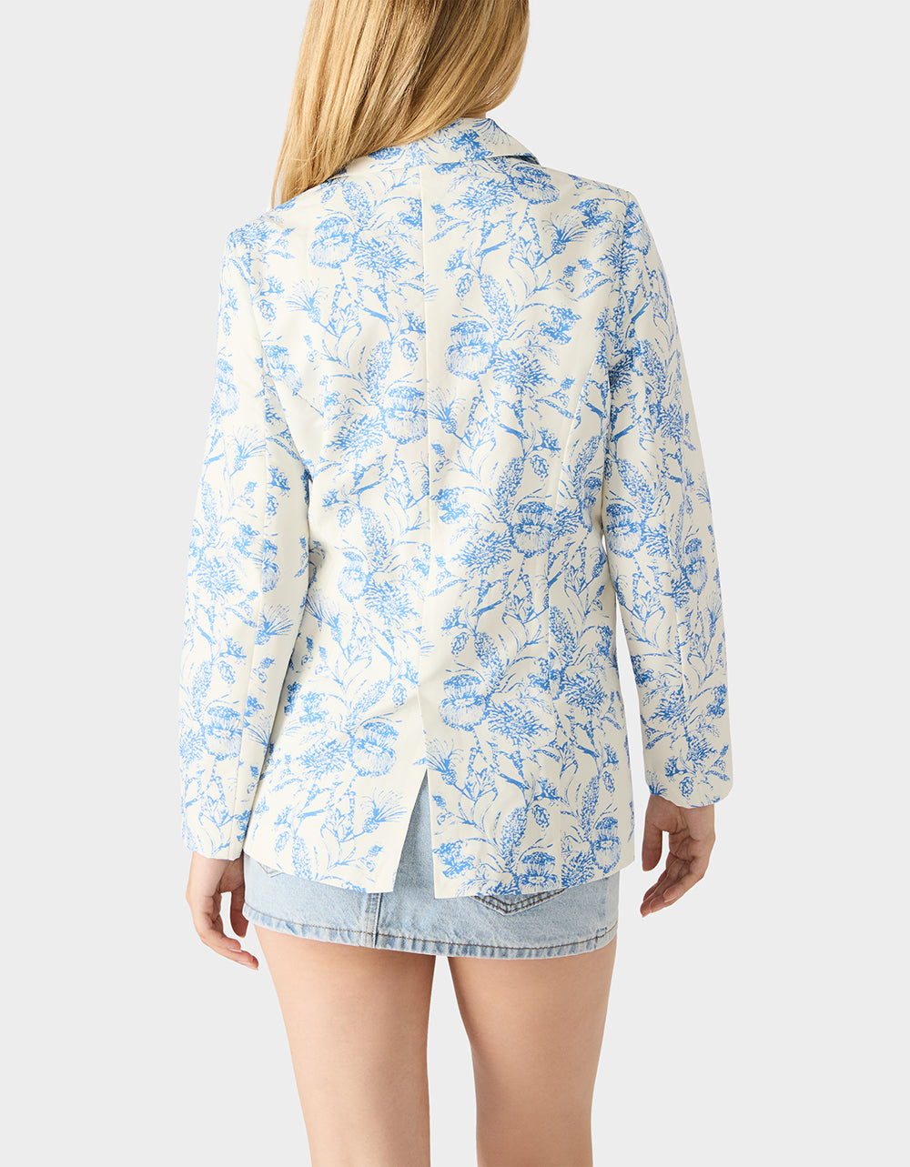 Betsey Johnson Exclusive | BOYFRIEND BLUE FLORAL BLAZER BLUE Women's Long-Sleeved Floral Print Blazer Jacket