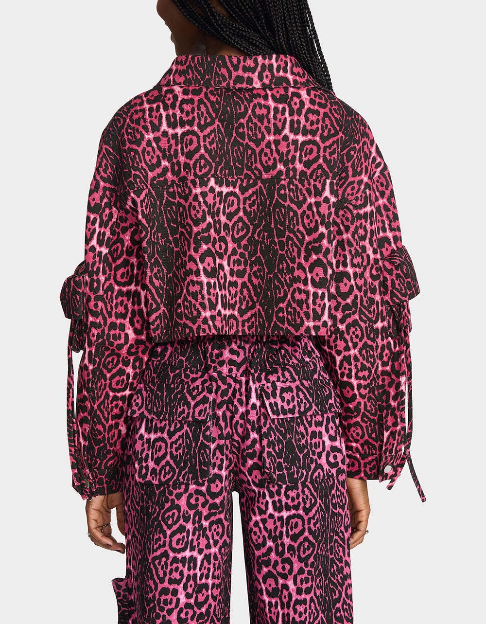 Betsey Johnson Sale | YUKI CROPPED JACKET PINK Women's Cargo Leopard Long-Sleeved Denim Jacket