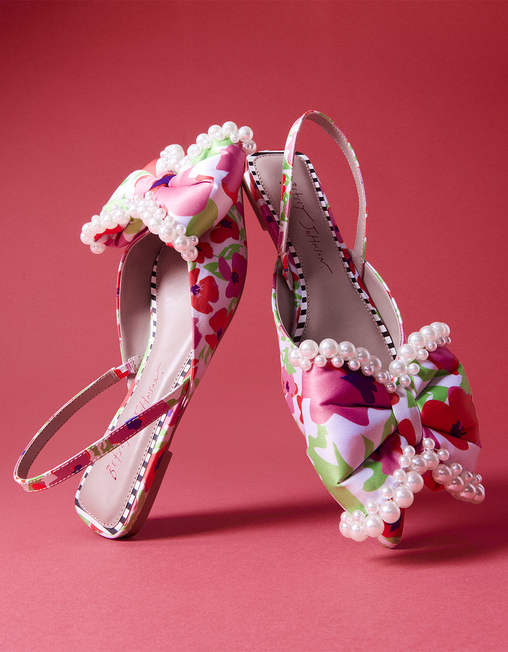 Betsey Johnson Value | CAMILO WHITE MULTI Floral Slingback Flats