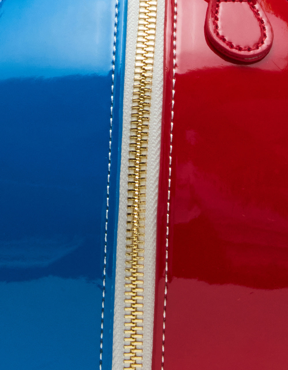Betsey Johnson New | KITSCH HAVIN A BALL AMERICAN FLAG Women's Kitsch Beach ball Handbag