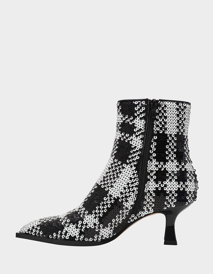 Betsey Johnson Best Price | LOUISA BLACK/WHITE PLAID Women's Pointed Toe Kitten Heel Ankle Bootie