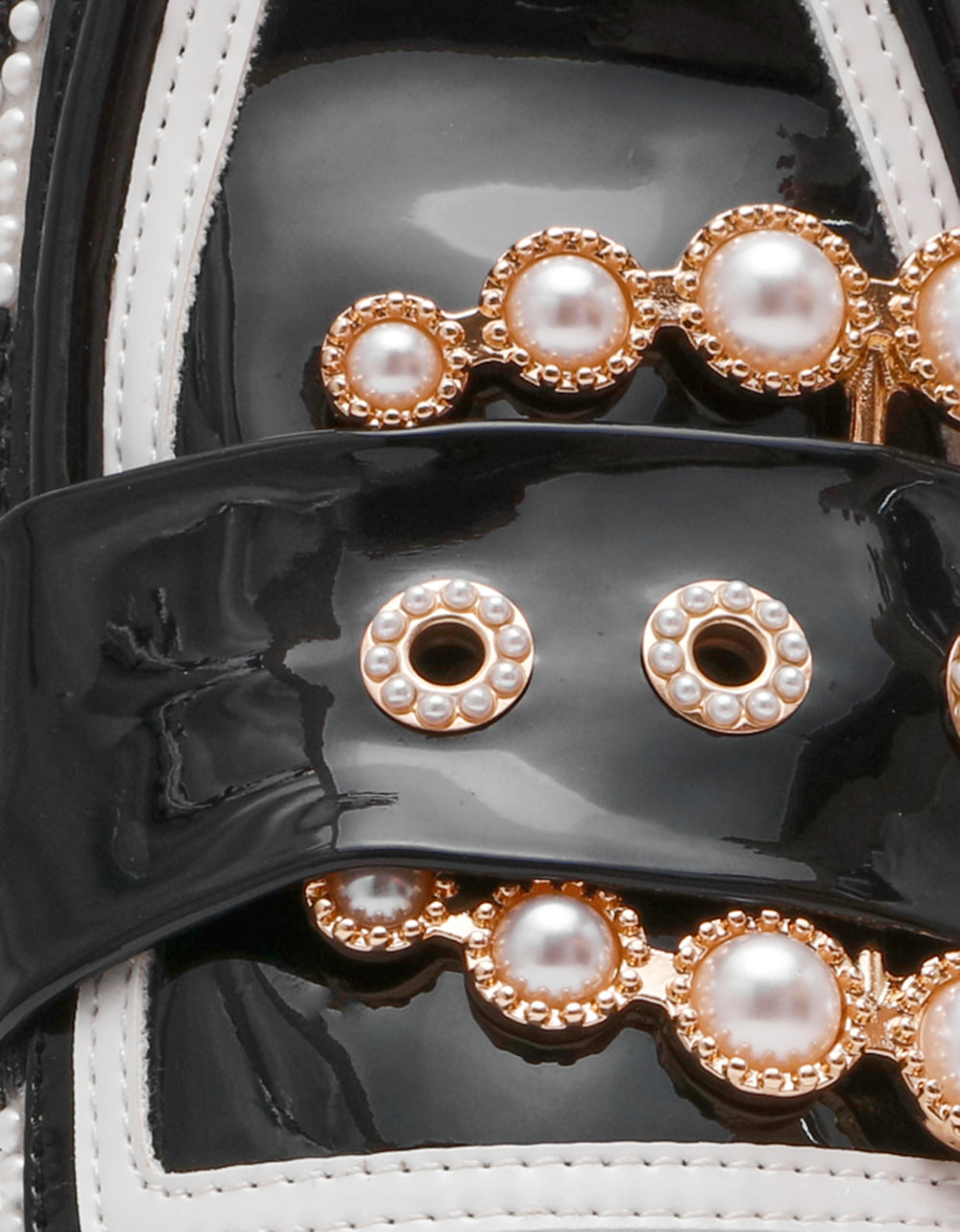Betsey Johnson Discount | BARTON White/Black Polka Dot Mule Embellished Buckle Lug Women's Loafer