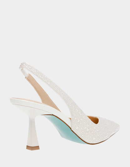Betsey Johnson Popular | CLARK IVORY Pumps