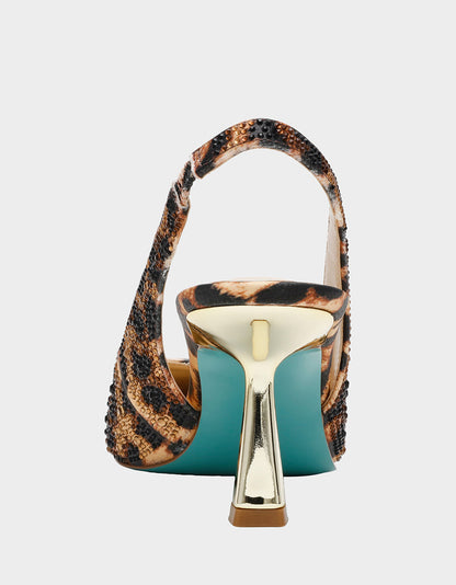Betsey Johnson Hot Sale | CLARK HEELS NUDE LEOPARD Slingback Women's Kitten Heel