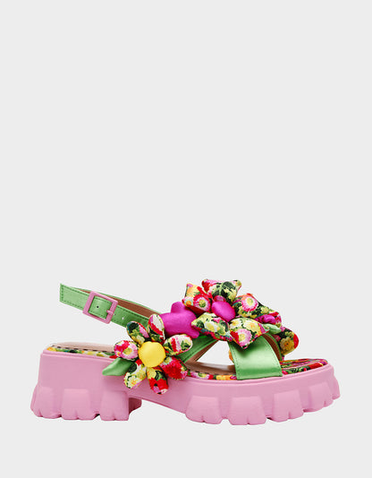 Betsey Johnson Signature | JEROMY GREEN FLORAL MULTI Women's Pink Green Lug Floral Sandal