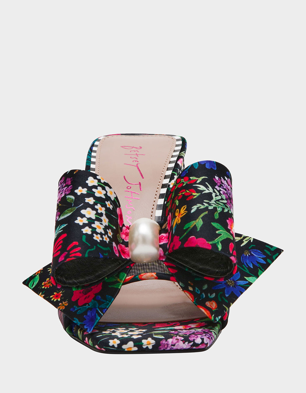 Betsey Johnson Top Pick | JORDN DITSY FLORAL Square-Toe Mule Block Heel