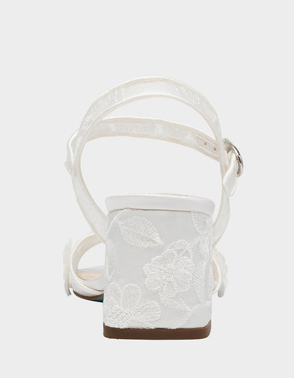 Betsey Johnson Value | BLARE IVORY Square-Toe Block Heel