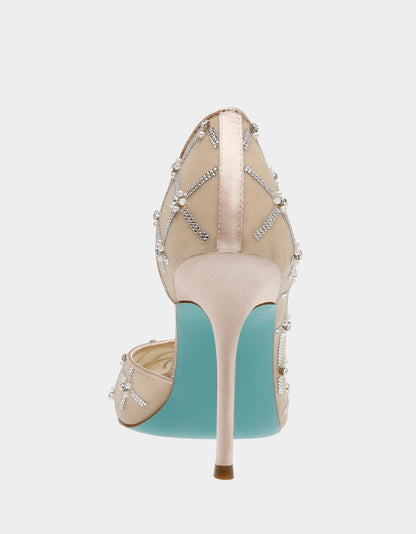 Betsey Johnson New | CRUZE NUDE Pointed Toe Mesh Heel