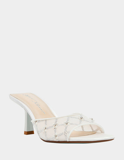 Betsey Johnson Exclusive | EMM IVORY Slip-On Mule Sandal